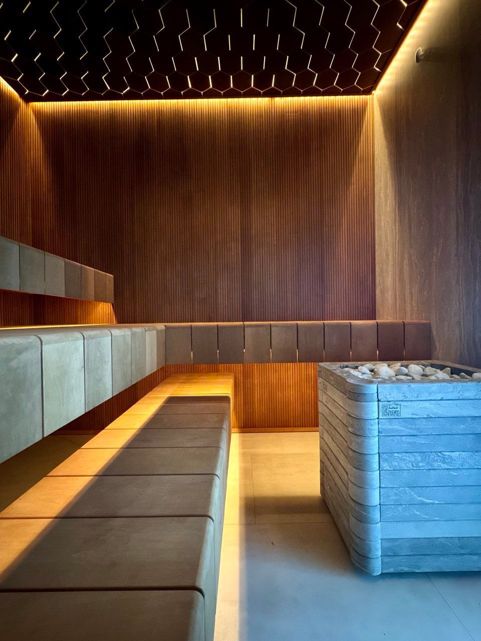 Lake sauna installation project